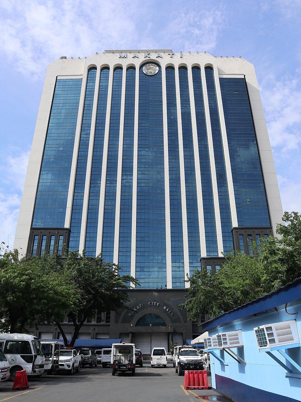 Government building elevator maintenance project